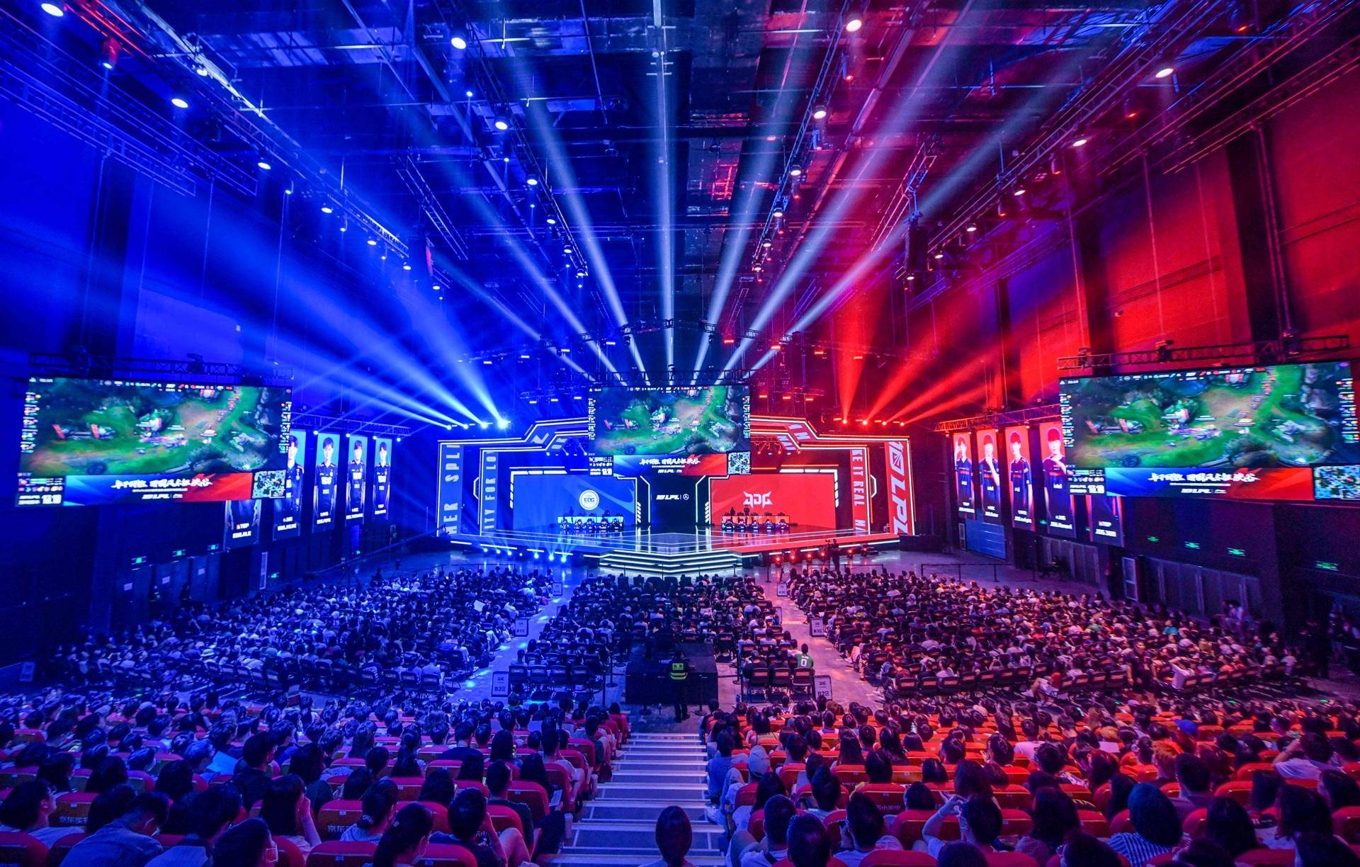 阵町田泽维 阵町田泽维