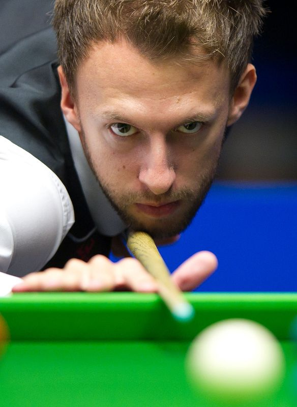 他在关键回 他在关键回