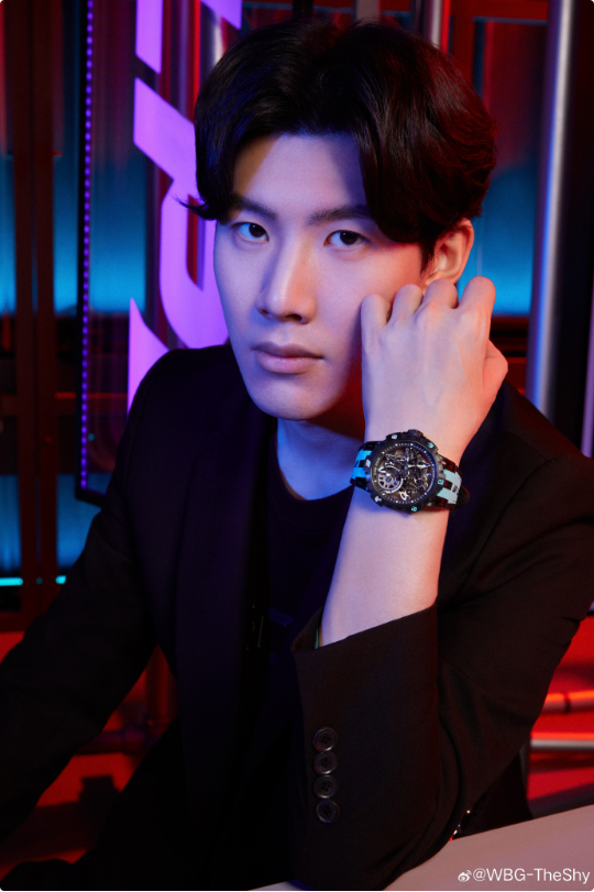 更是对德甲 更是对德甲